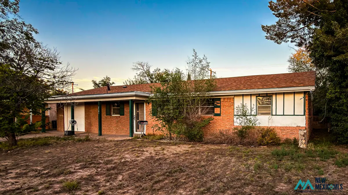2501 Baylor, Roswell, NM 88203 - #1