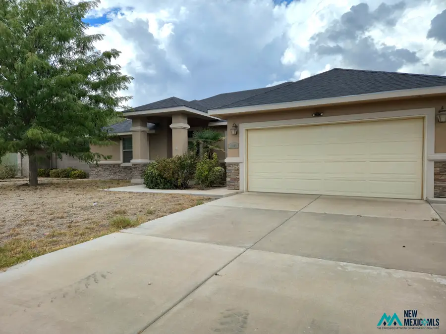 1103 E La Paloma, Roswell, NM 88201 - #2