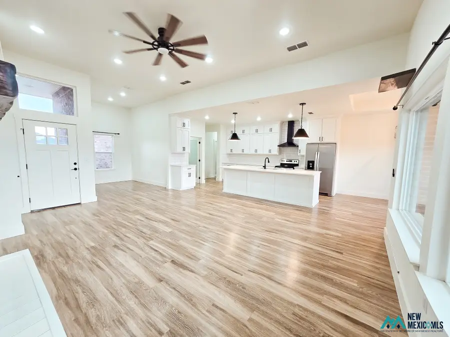 204 Abbey Rd, Clovis, NM 88101 - #3
