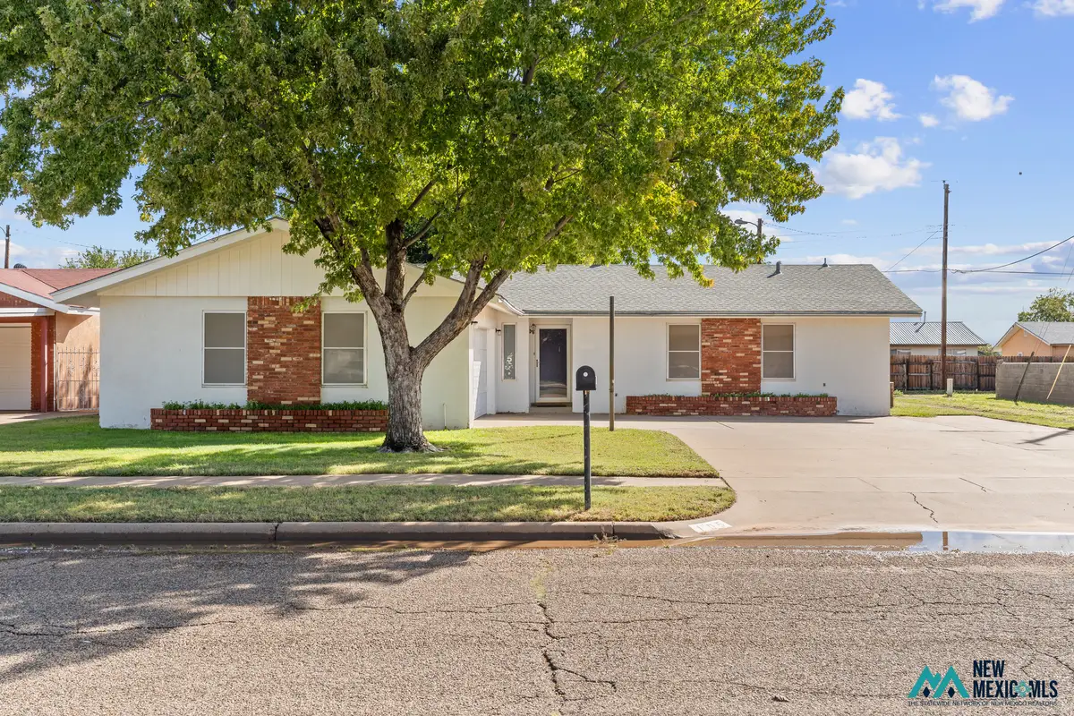 105 La Salle, Clovis, NM 88101 - #1