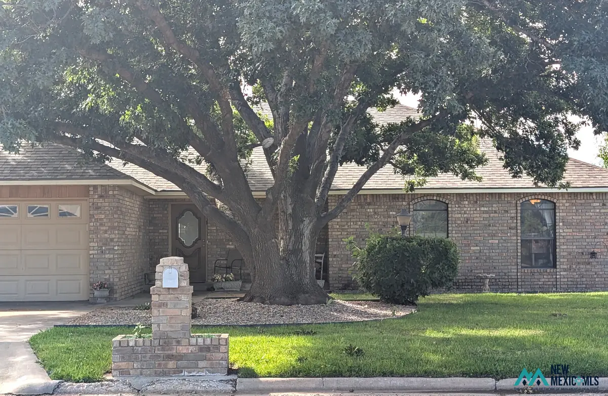404 Monticello Parkway Dr, Portales, NM 88130 - #1