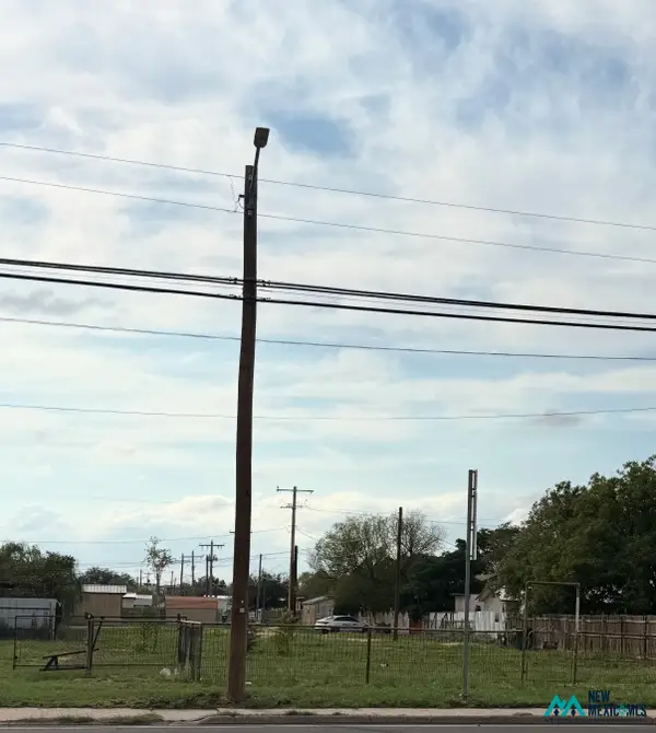 215 Dal Paso, Hobbs, NM 88240