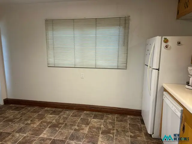 1506 Howard St, Carlsbad, NM 88220 - #3