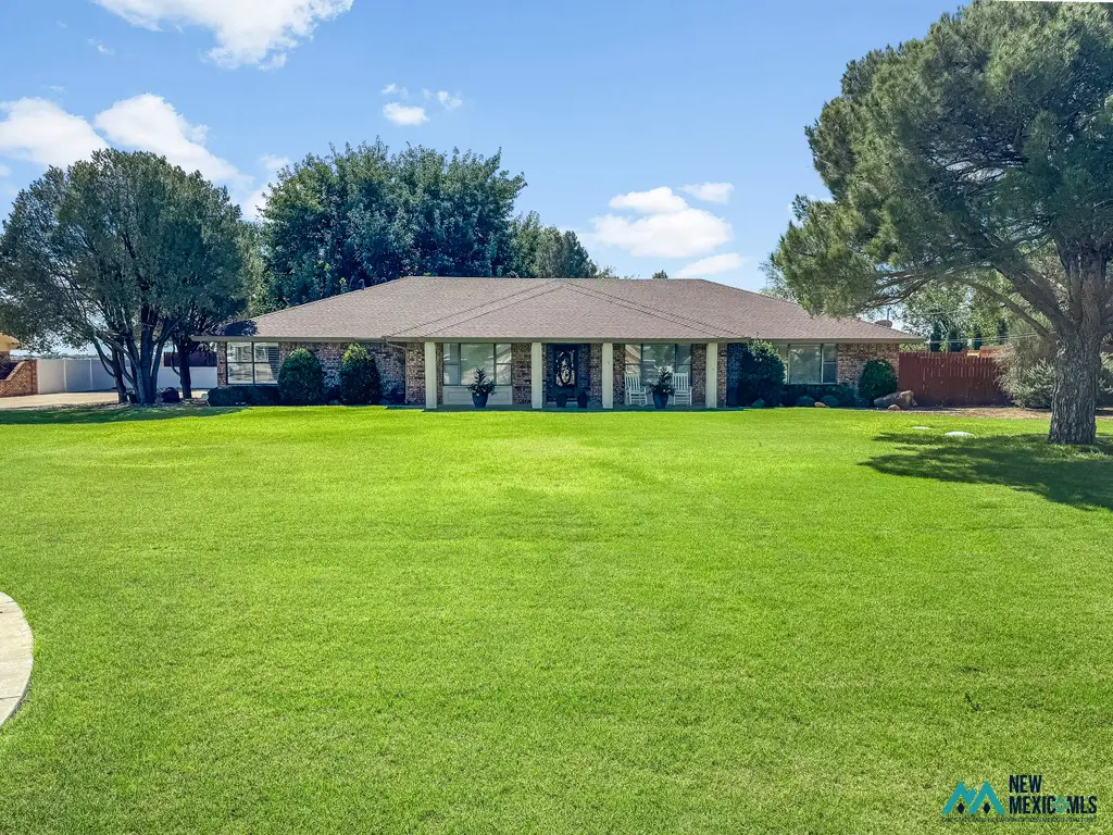 1203 W College Ln, Hobbs, NM 88242 - #1
