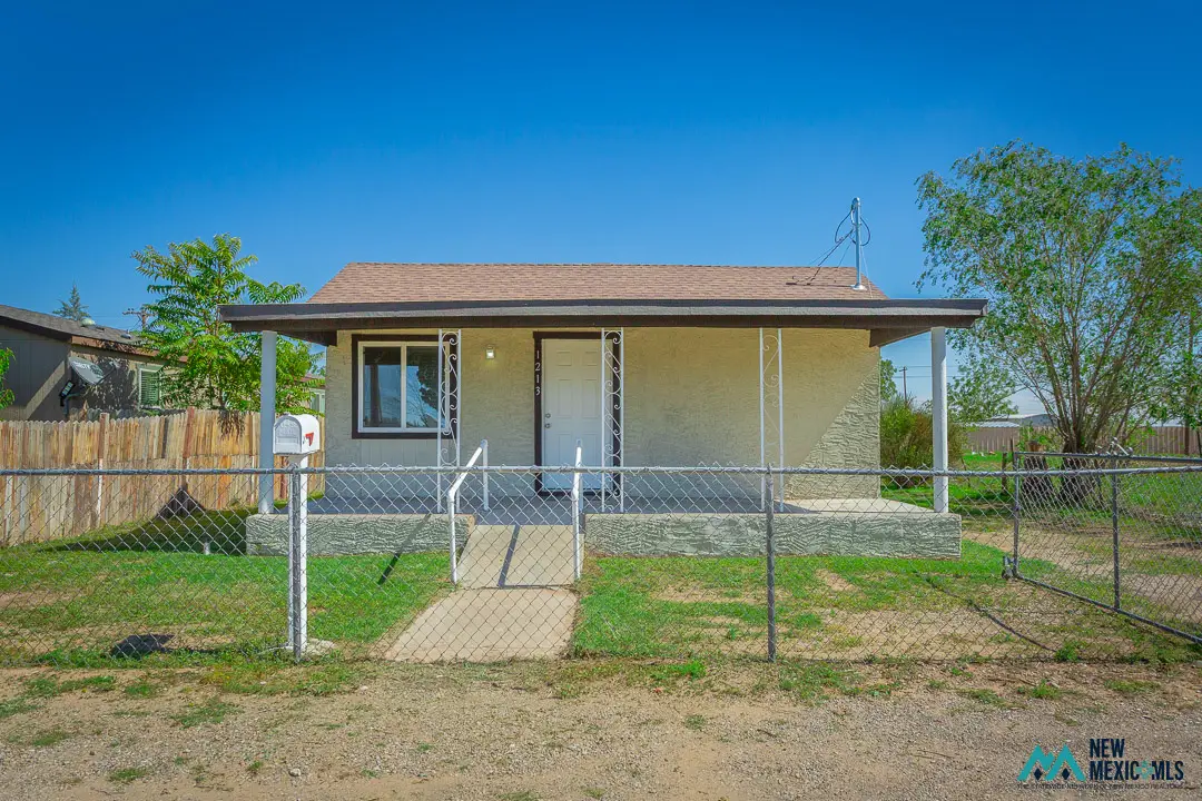 1213 Elm Ave, Roswell, NM 88203 - #1