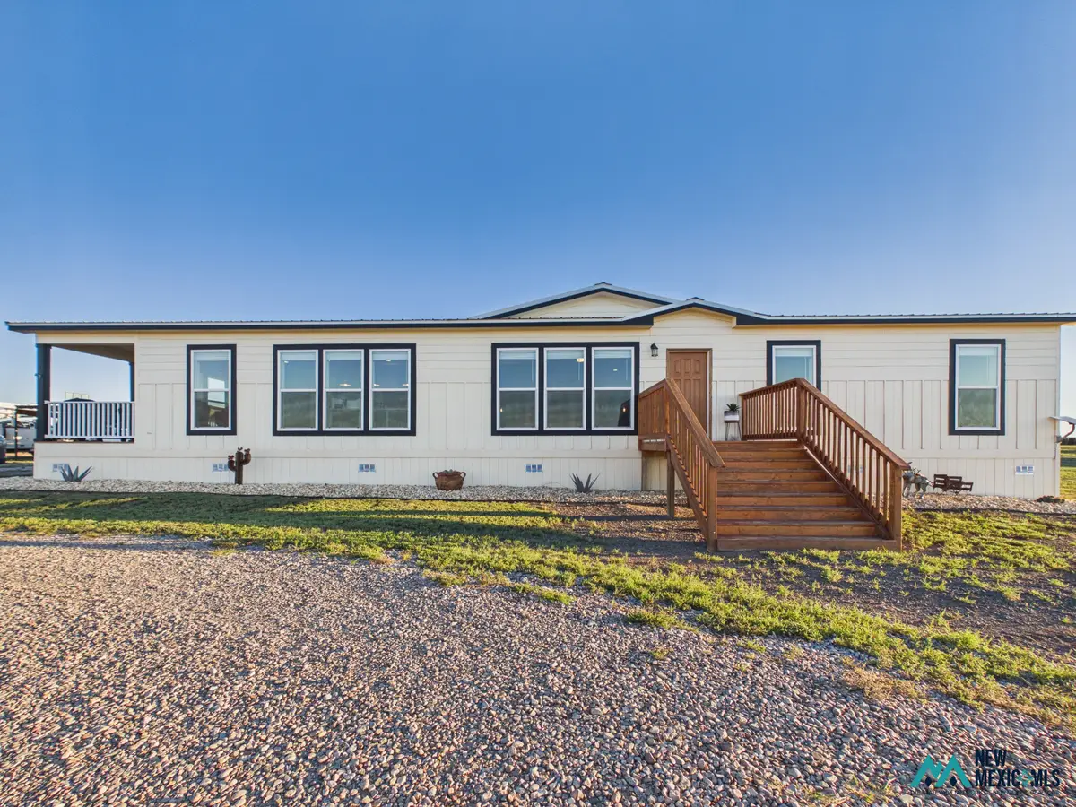 104 Six Shooter Ct, Carrizozo, NM 88301 - #1