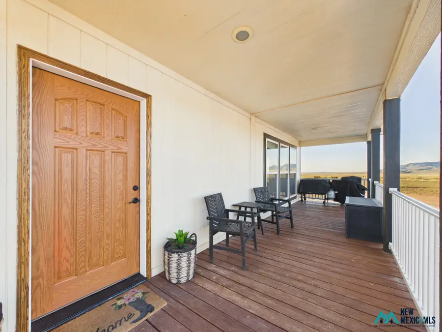104 Six Shooter Ct, Carrizozo, NM 88301 - #3