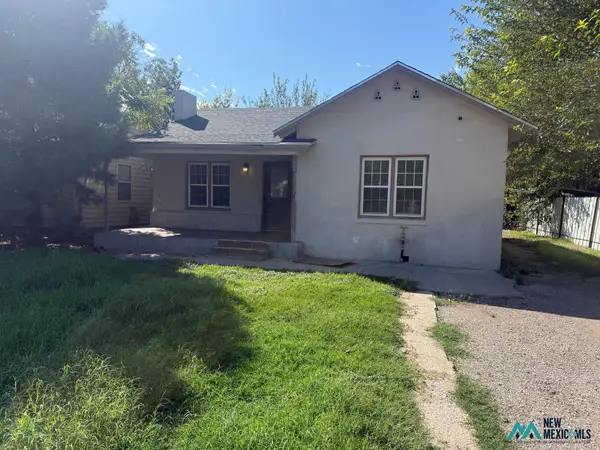 309 N Lake St, Carlsbad, NM 88220