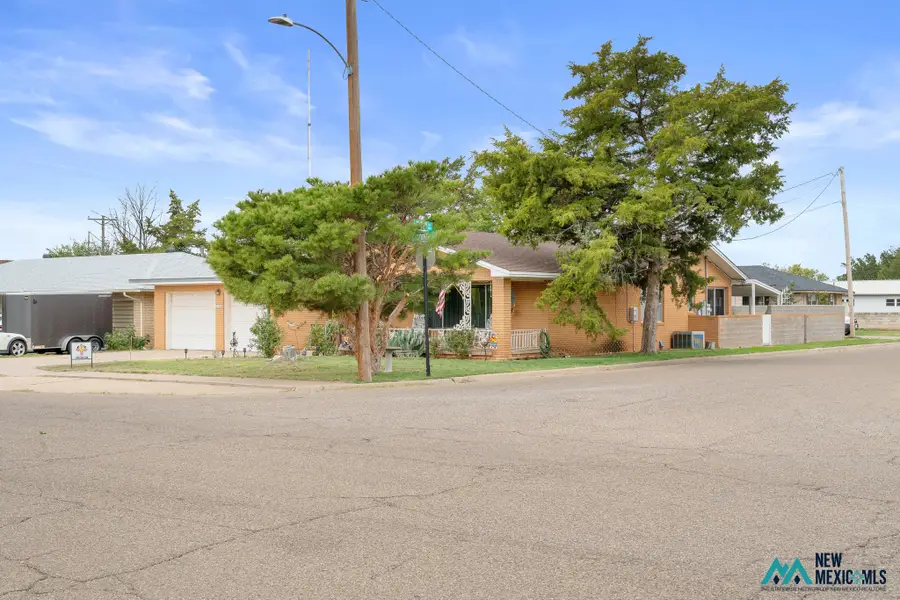 2120 Gidding, Clovis, NM 88101 - #3