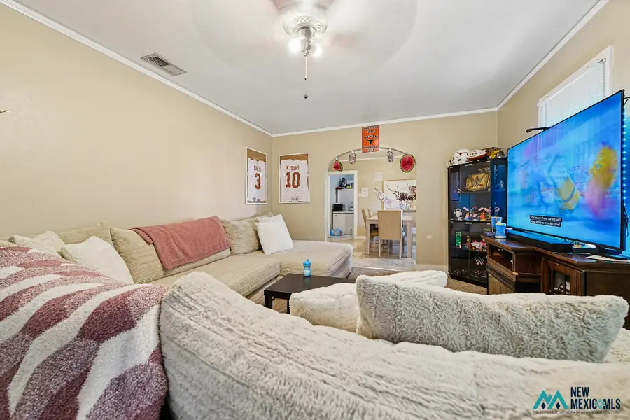 707 Alameda St, Carlsbad, NM 88220 - #2