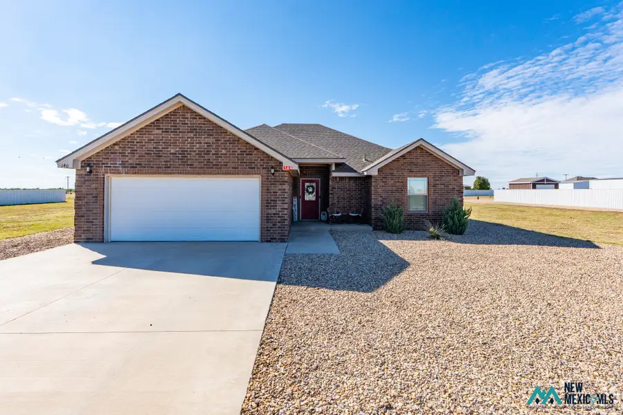 140 Crest Pointe Dr, Portales, NM 88130 - #2