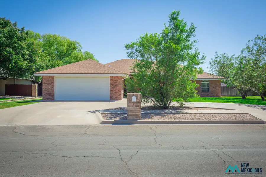 2111 N Washington Ave, Roswell, NM 88201 - #3