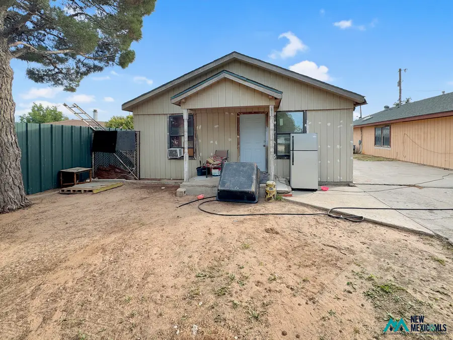 511 W Skelly St, Hobbs, NM 88240 - #2