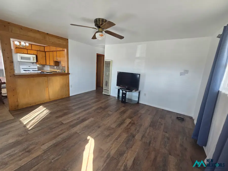 606 N Tenth St, Carlsbad, NM 88220 - #2