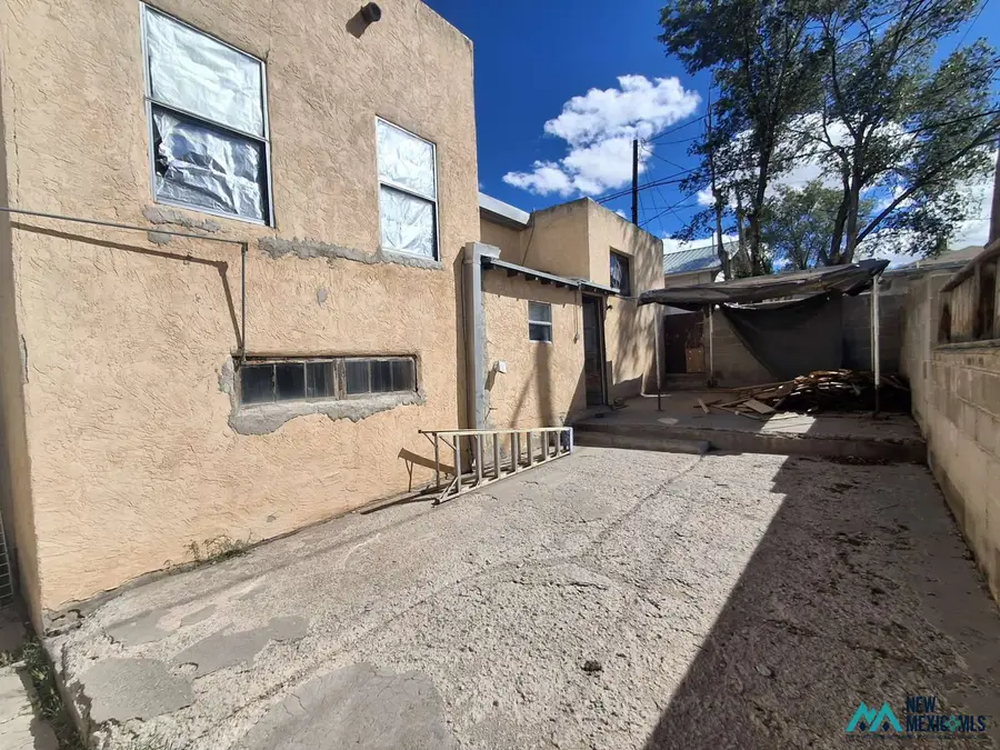 306 S Cliff Dr, Gallup, NM 87301 - #3