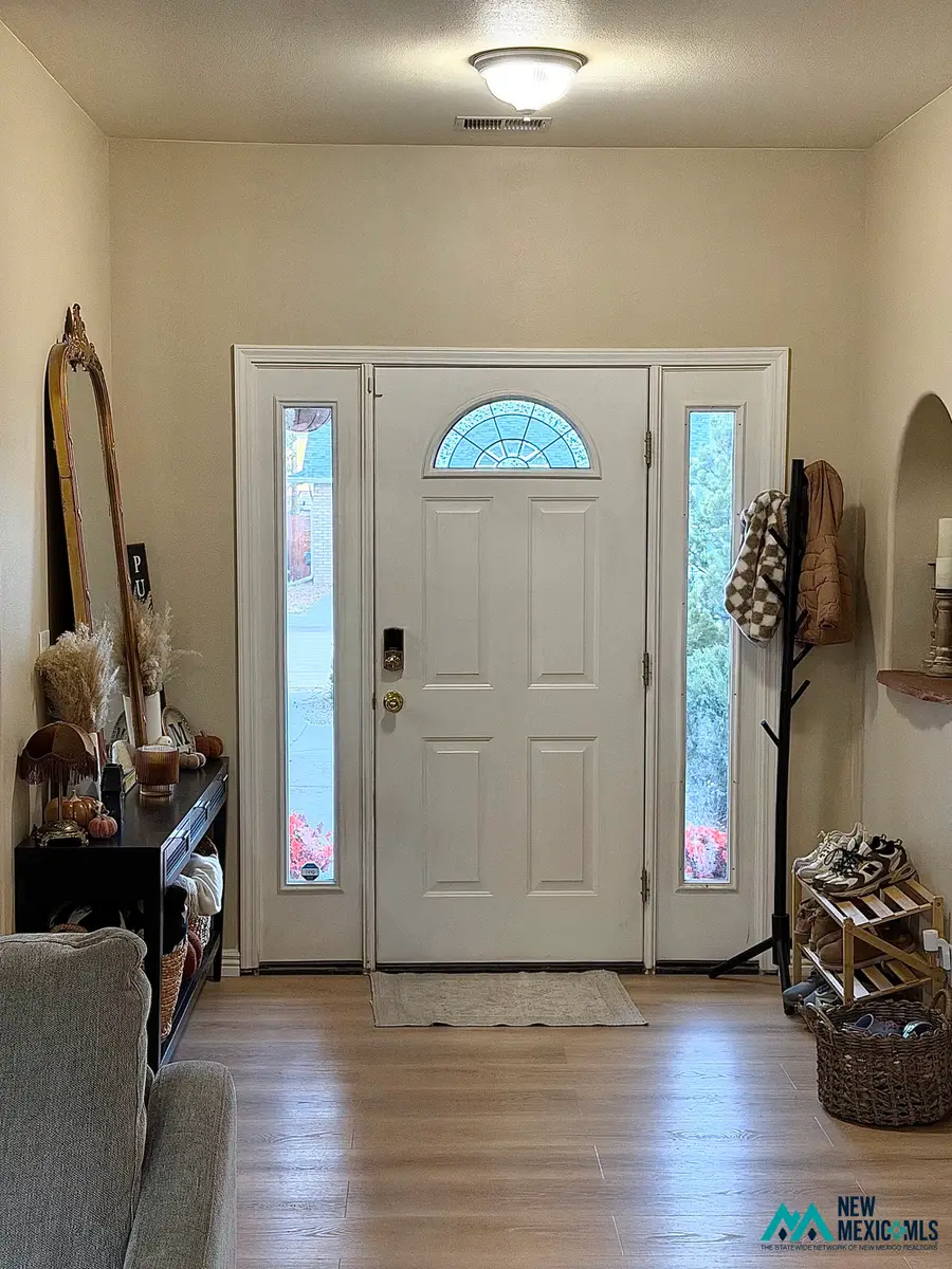 3744 Maya Dr, Gallup, NM 87301 - #3