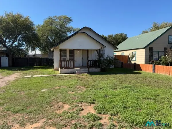 1304 Lea, Clovis, NM 88101