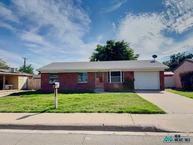 1815 W W Runyan, Artesia, NM 88210 - #1
