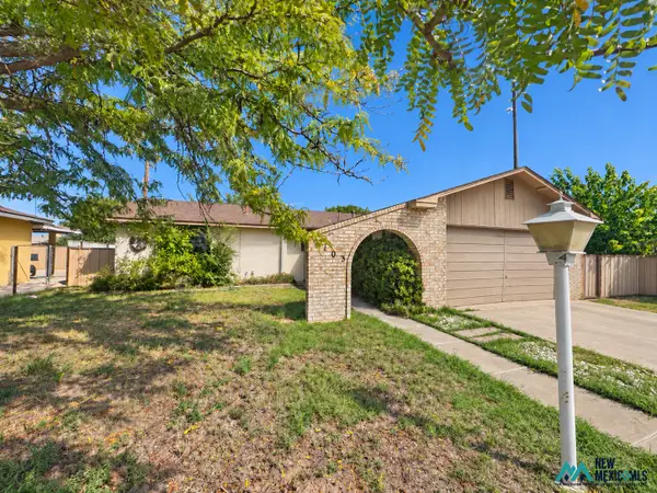 703 W Gayle, Roswell, NM 88203