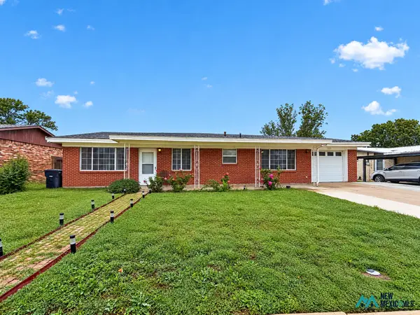 1006 Meadow, Roswell, NM 88203