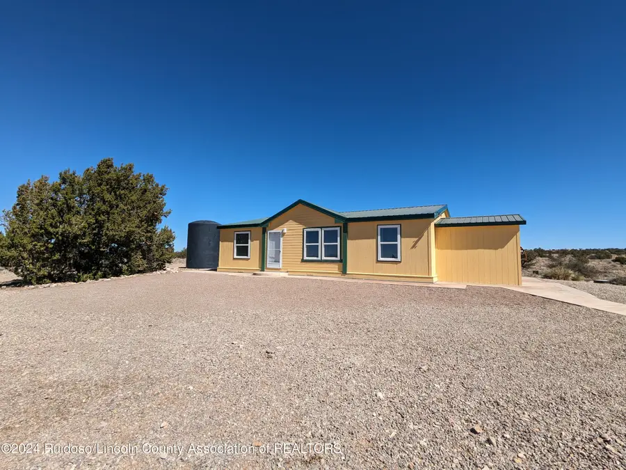 114 Twin Calf Lane, Carrizozo, NM 88301 - Image #2
