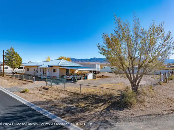 901 18th Street Street, Carrizozo, NM 88301