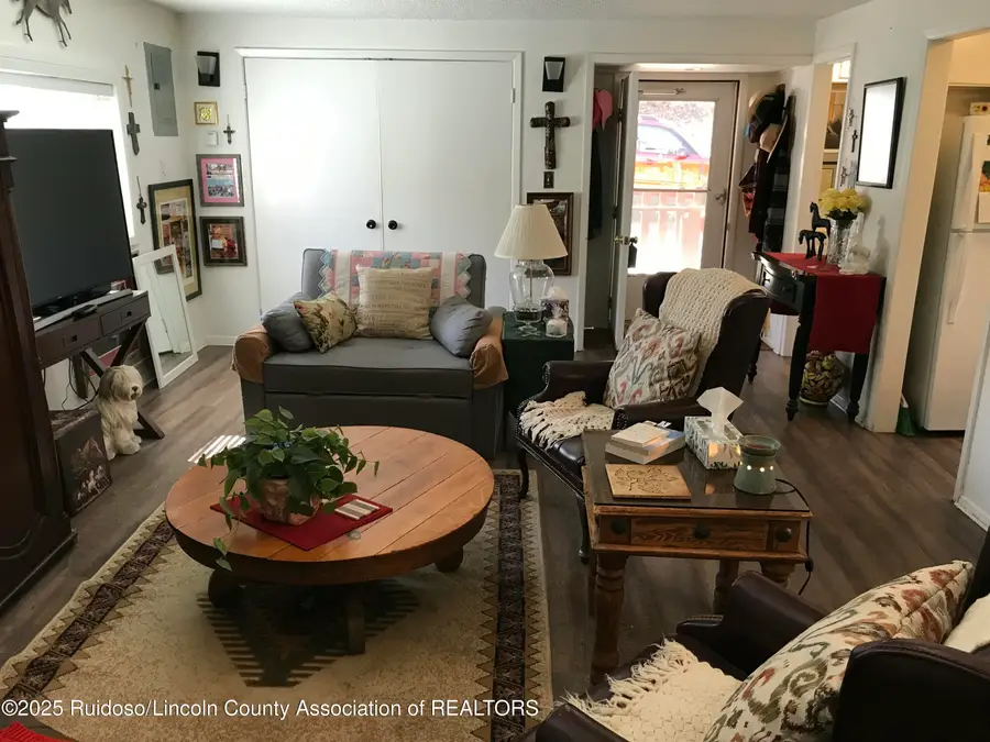 316 Walnut Drive, Ruidoso, NM 88345 - Image #2