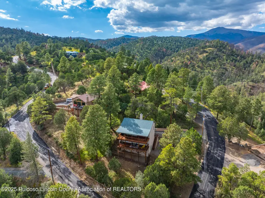 119 Westbury Drive, Ruidoso, NM 88345 - Image #3