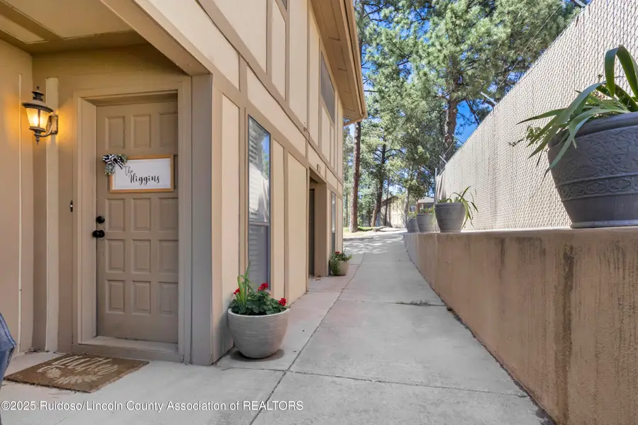 214 Metz Drive, Ruidoso, NM 88345 - Image #2