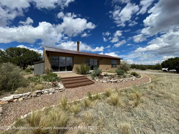 150 Mayeux Road, Corona, NM 88318