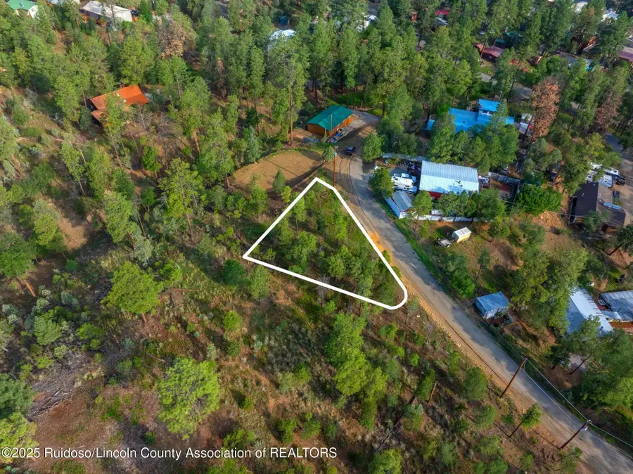 303 Pine Road, Ruidoso, NM 88345 - Image #2