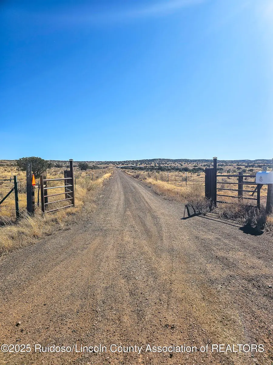 292 Ancho Road, Carrizozo, NM 88301 - Image #3