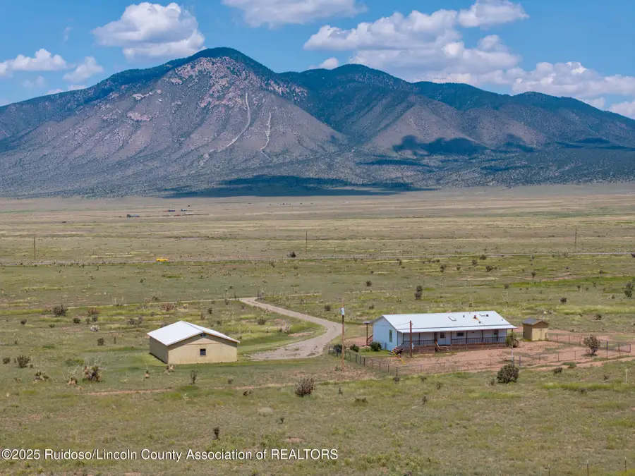 117 Comrey Loop, Carrizozo, NM 88301 - Image #3