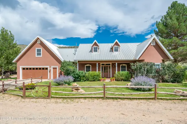 10369 Los Chozas Trail, Hondo, NM 88336