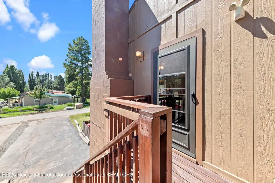 102 Raymond Buckner Drive, Ruidoso, NM 88345 - Image #2