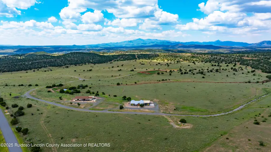 331 Pine Lodge Road, Capitan, NM 88316 - Image #2