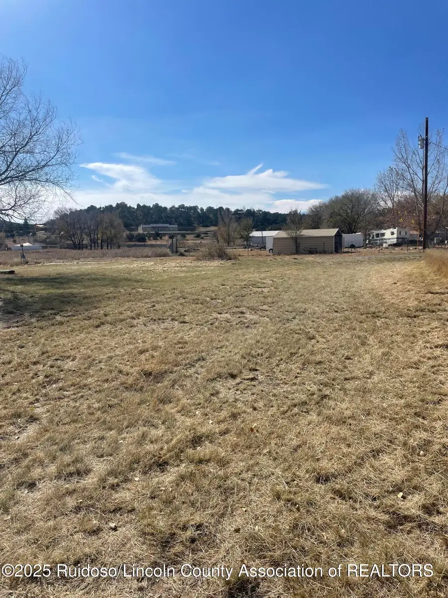 109 Salado Drive, Capitan, NM 88316 - Image #2