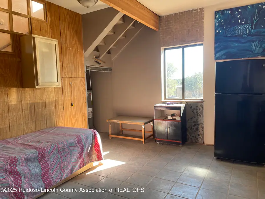 137 Lavano Drive, Capitan, NM 88316 - Image #2