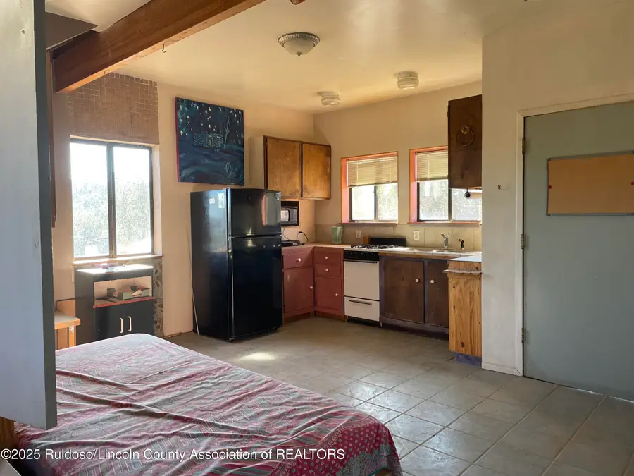 137 Lavano Drive, Capitan, NM 88316 - Image #3