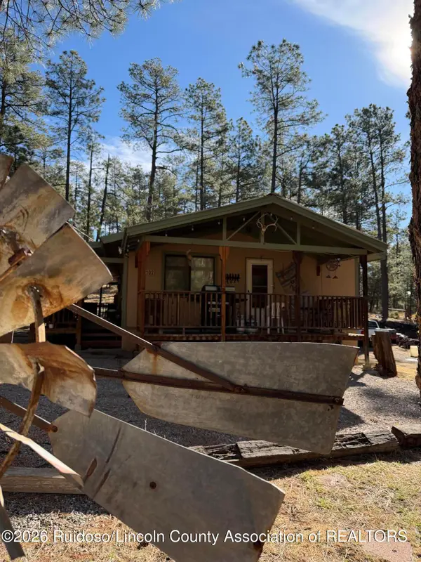 102 Porr Drive, Ruidoso, NM 88345