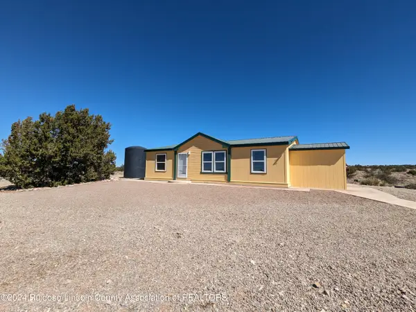 114 Twin Calf Lane, Carrizozo, NM 88301