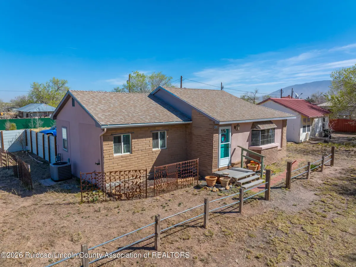 1008 5th Street, Carrizozo, NM 88301 - #1