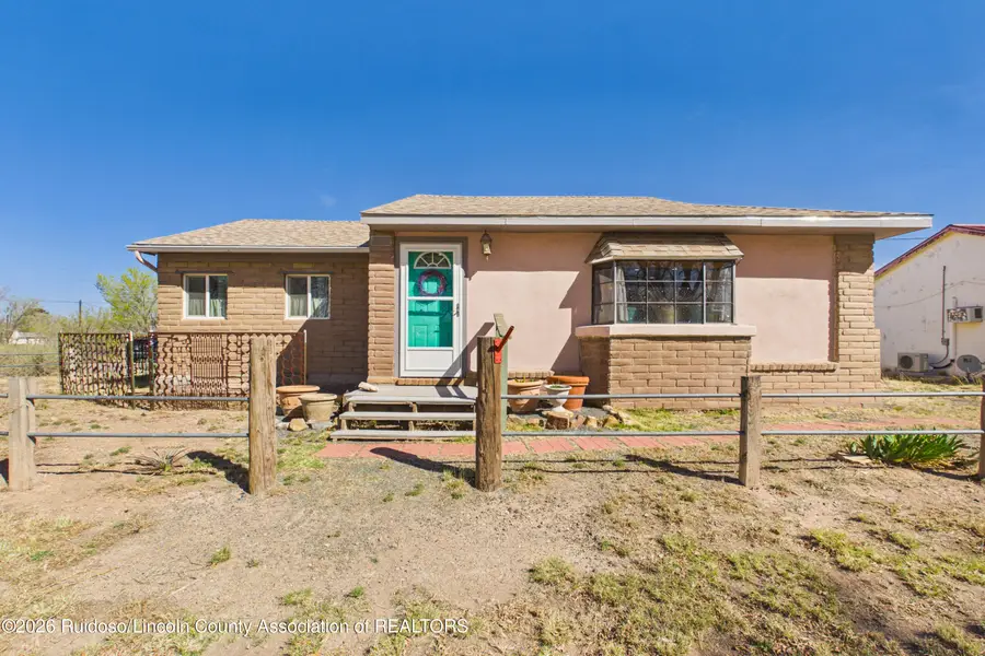 1008 5th Street, Carrizozo, NM 88301 - #2