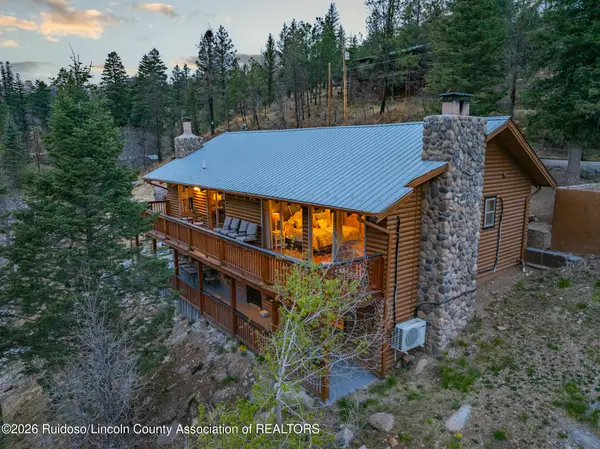 207 W Riverside Drive, Ruidoso, NM 88345