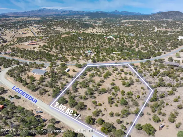 107 Lodestar Lane, Capitan, NM 88316