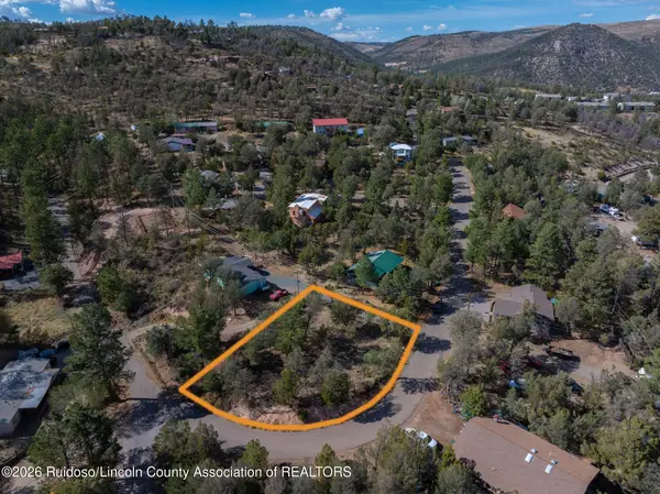 212 Cambridge Way, Ruidoso, NM 88345