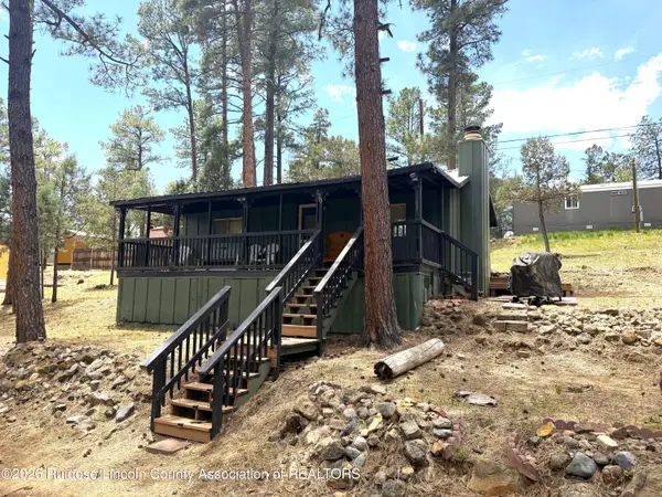 220 Hemlock Circle, Ruidoso, NM 88345