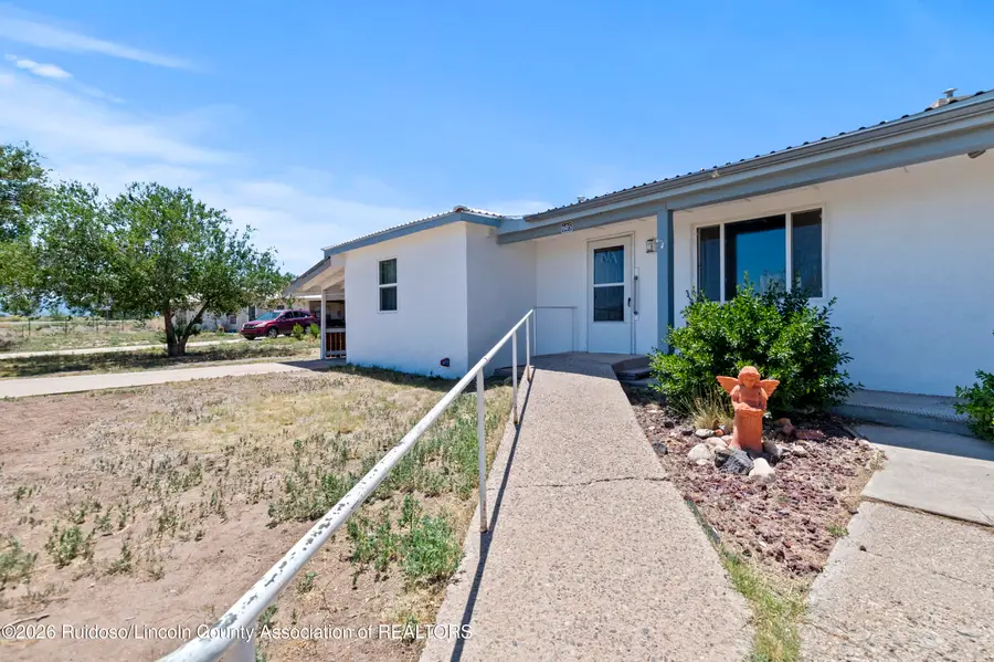 605 5th Street, Carrizozo, NM 88301 - #3