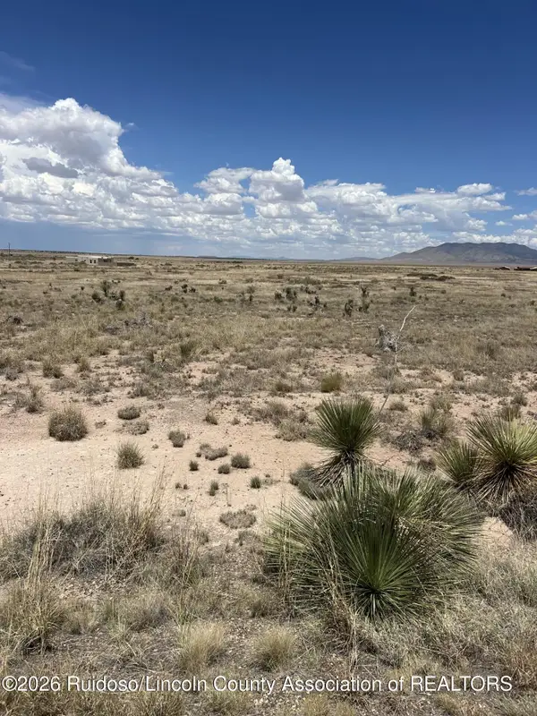 122 Outrider Lane, Carrizozo, NM 88301