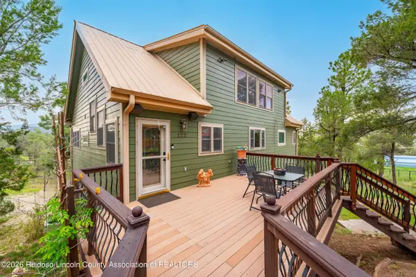 122 Wood Lane, Ruidoso Downs, NM 88346